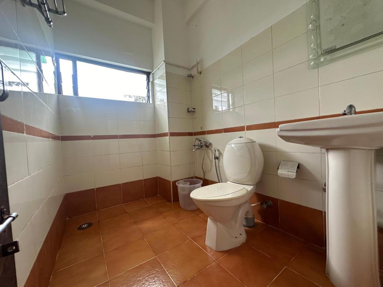 Wild Elephant Resort Kallar Vattiyar Bagian luar foto